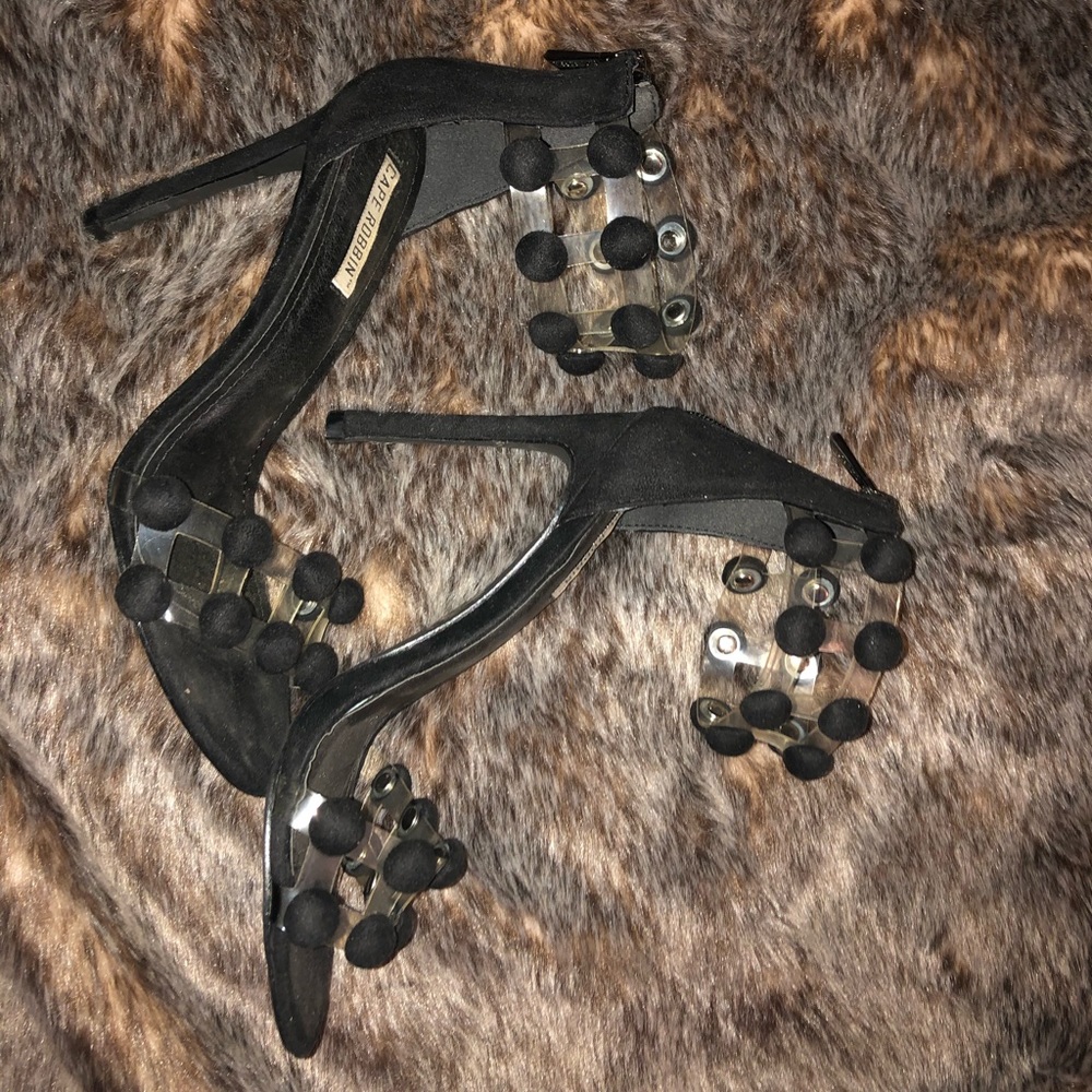 Black single sole heels